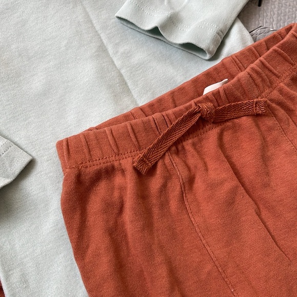 Kate Quinn - Unisex Bundle, Organic Cotton - 12-18 months - Picture 4 of 7